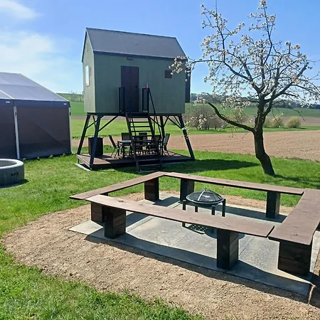 Posed Kubik Luxury tent Zdar Nad Sazavou